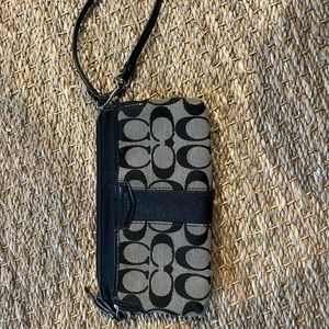Coach wallet wristlet